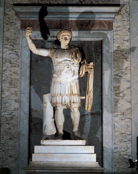 Costantino-portico